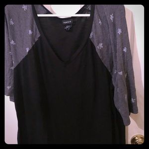 Black & grey w/ flowers raglan style  torrid 3